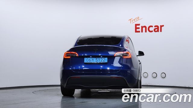 Tesla Model Y Long Range AWD — пробег 73 462 км — фото 4 из 5