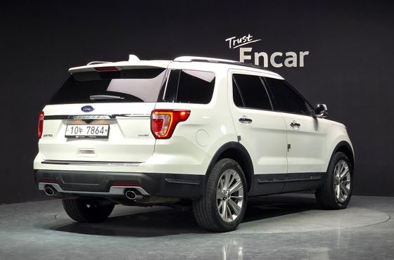 Ford Explorer 2.3 Limited 4WD 5th — пробег 49 748 км — фото 2 из 5