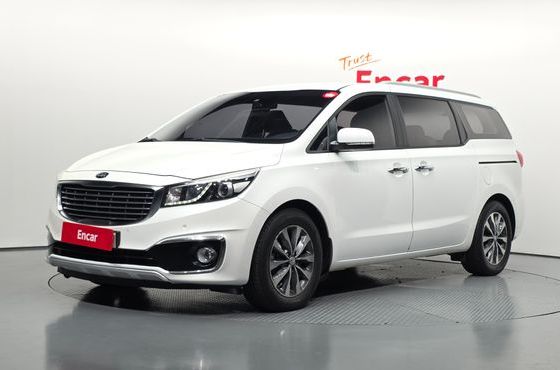 Kia Carnival 9-seater Luxury — пробег 90 446 км — фото 1 из 5