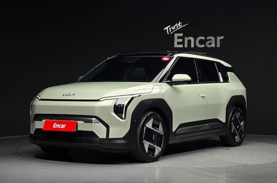 Kia EV3 Long Range 2WD Earth — пробег 60 902 км — фото 1 из 5