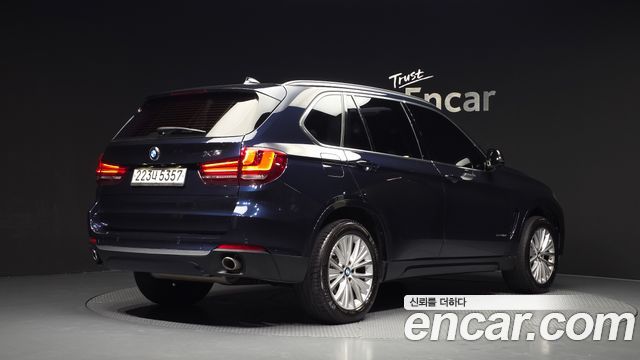 BMW X5 xDrive 30d — пробег 164 984 км — фото 2 из 5
