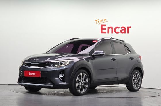 Kia Stonic Diesel 1.6 Trendy — пробег 92 078 км — фото 1 из 5