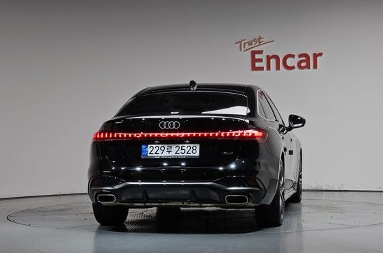 Audi A5 40 TFSI Quattro S Line — пробег 6 474 км — фото 4 из 5
