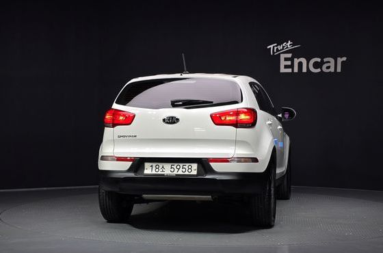 Kia Sportage Diesel 2WD Luxury — пробег 155 612 км — фото 4 из 5