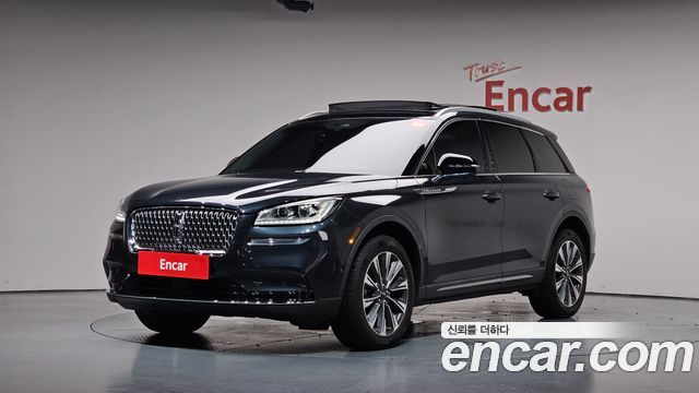 Lincoln Corsair 2.0 Reserve AWD — пробег 69 835 км — фото 1 из 5