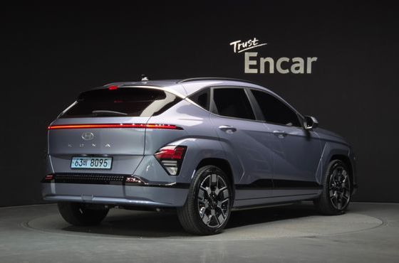 Hyundai Kona Long Range Inspiration — пробег 24 755 км — фото 2 из 5