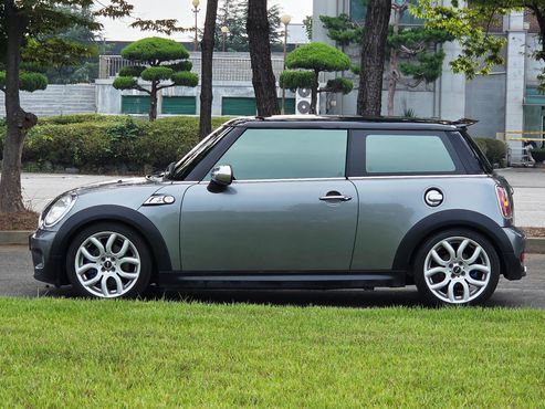 Mini Cooper Standard Second Generation — пробег 121 000 км — фото 1 из 5