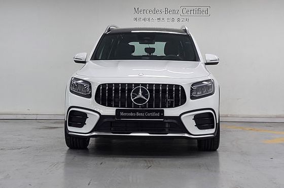 Mercedes-Benz GLB-Class AMG GLB35 4MATIC — пробег 19 км — фото 3 из 5