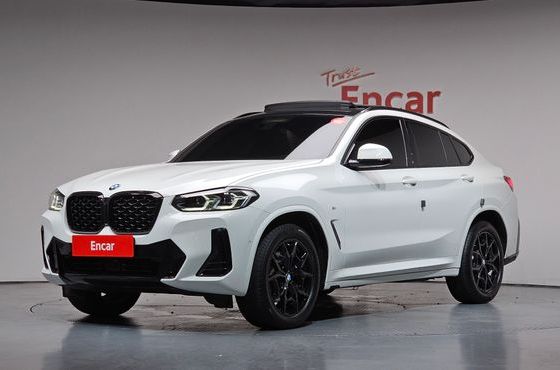 BMW X4 xDrive20i M Sport — пробег 44 405 км — фото 1 из 5