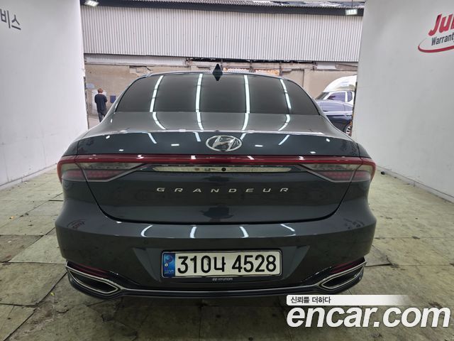 Hyundai Grandeur из Кореи Encar