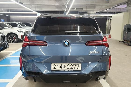 BMW X3 xDrive 20 M Sport Pro — пробег 4 558 км — фото 4 из 5