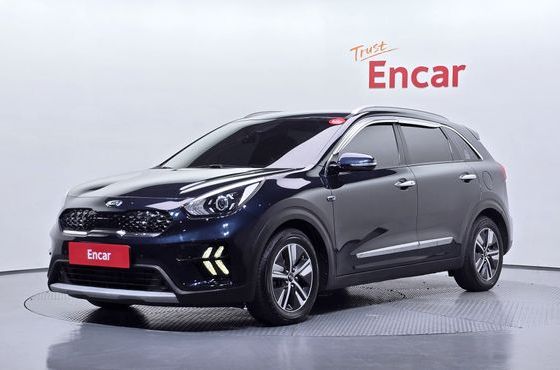 Kia Niro 1.6 HEV Noblesse — пробег 73 428 км — фото 1 из 5