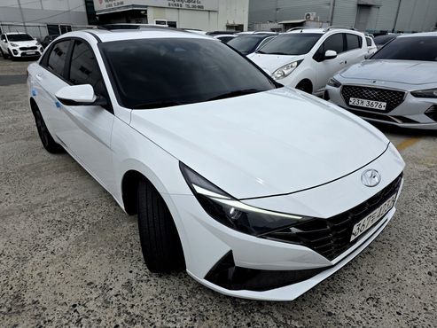 Hyundai AVANTE 1.6 Modern — пробег 18 621 км — фото 3 из 5