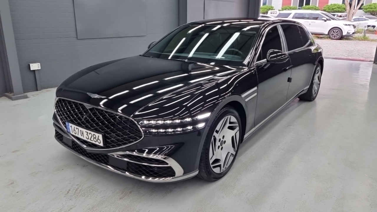 Genesis G90 из Кореи Encar