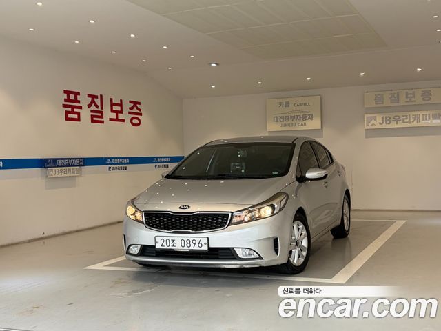 Kia K3 Deluxe — пробег 69 700 км — фото 1 из 5