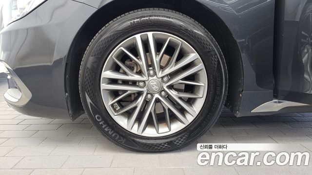 Hyundai Grandeur из Кореи Encar