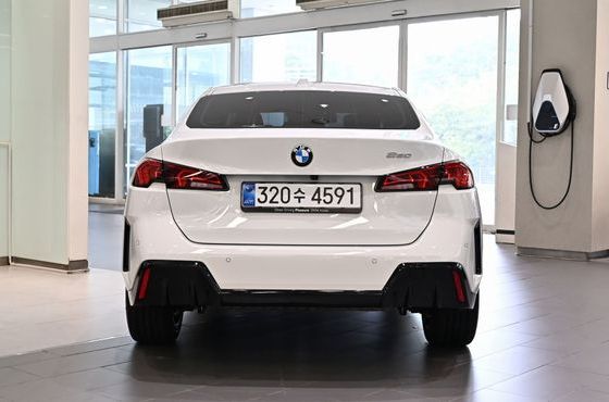 BMW 2-Series 220 M Sport Design — пробег 6 502 км — фото 4 из 5