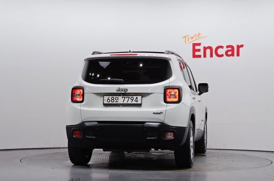 Jeep Renegade 2.4 Longitude High — пробег 74 479 км — фото 4 из 5