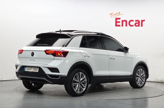 Volkswagen T-Roc 2.0 TDI Prestige — пробег 89 320 км — фото 2 из 5