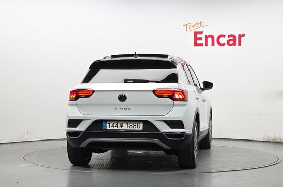 Volkswagen T-Roc 2.0 TDI Prestige — пробег 89 320 км — фото 4 из 5
