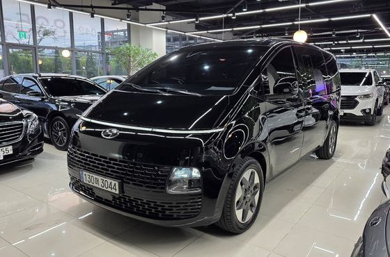 Hyundai Staria Tourer 9-Seater Modern — пробег 71 521 км — фото 2 из 5