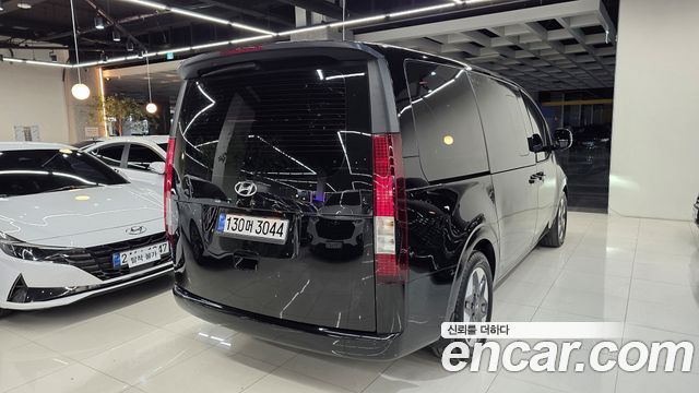 Hyundai Staria из Кореи Encar