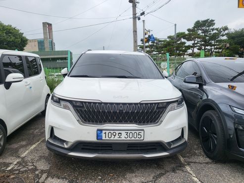 Kia Carnival Gasoline 9-Seater Noblesse — пробег 57 822 км — фото 1 из 5