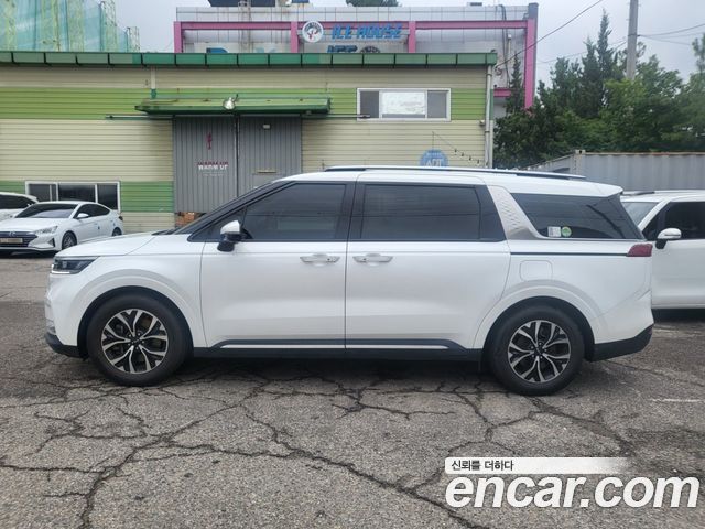 Kia Carnival Gasoline 9-Seater Noblesse — пробег 57 822 км — фото 3 из 5