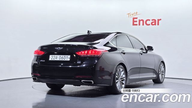 Hyundai Genesis из Кореи Encar
