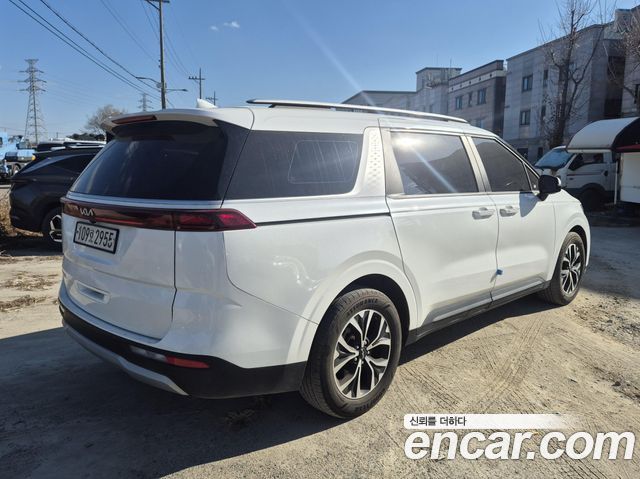 Kia Carnival Diesel 9-Seater Prestige — пробег 43 406 км — фото 4 из 5
