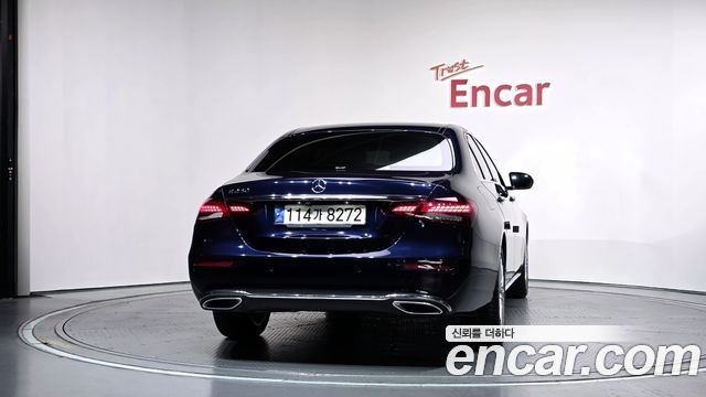 Mercedes-Benz E-Class из Кореи Encar