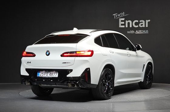 BMW X4 xDrive20i M Sport Pro Special Edition — пробег 15 385 км — фото 2 из 5