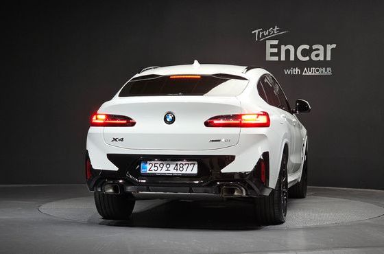 BMW X4 xDrive20i M Sport Pro Special Edition — пробег 15 385 км — фото 4 из 5