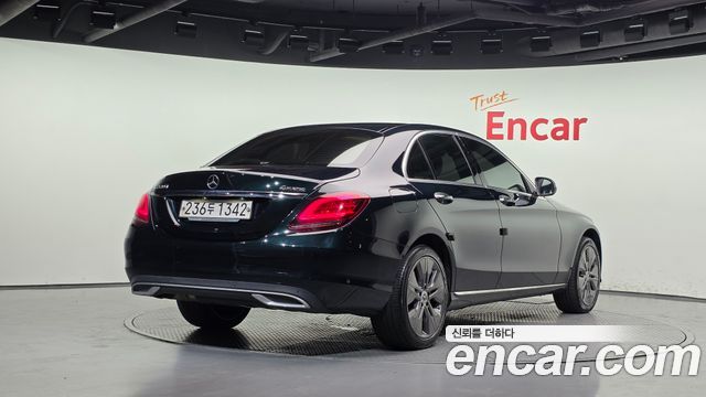 Mercedes-Benz C-Class из Кореи Encar
