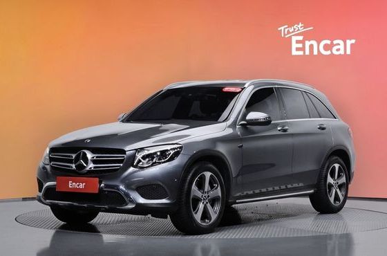 Mercedes-Benz GLC-Class GLC300 4MATIC — пробег 64 538 км — фото 1 из 5