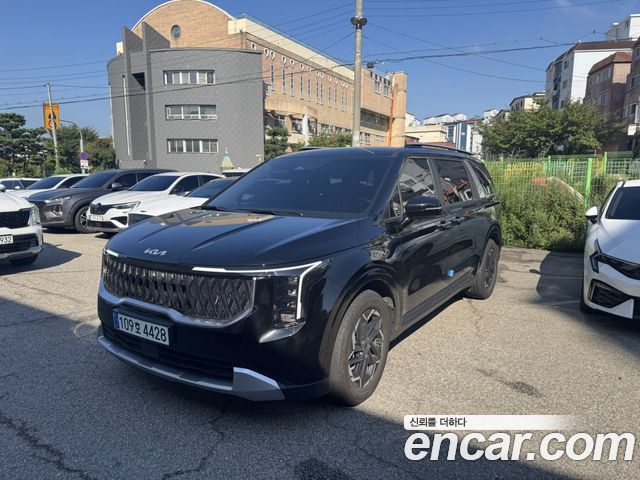 Kia Carnival Diesel 9-Seater Prestige — пробег 18 625 км — фото 2 из 5