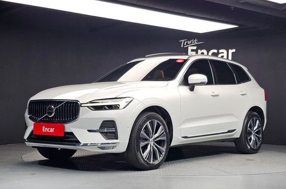Volvo XC60 B6 Inscirtion — пробег 40 322 км — фото 1 из 5