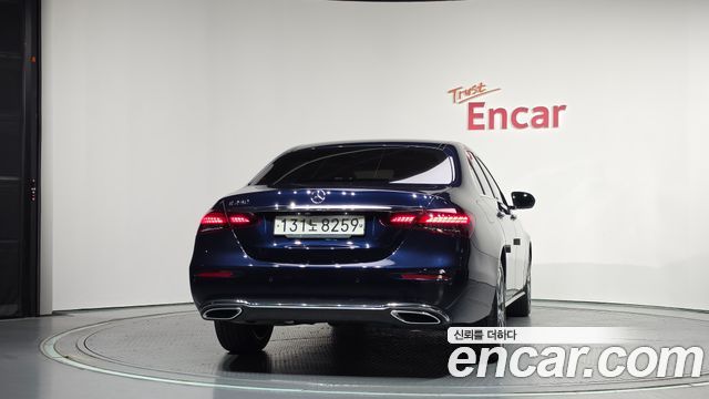 Mercedes-Benz E-Class из Кореи Encar
