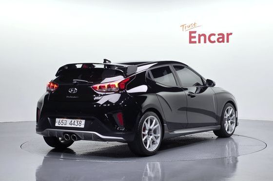Hyundai Veloster 1.6 Turbo Sport Core — пробег 68 354 км — фото 2 из 5