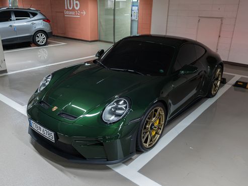 Porsche 911 GT3 Touring — пробег 2 300 км — фото 4 из 5