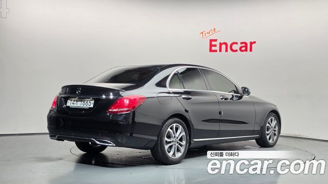 Mercedes-Benz C-Class из Кореи Encar