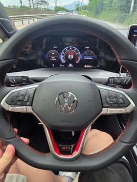 Volkswagen Golf 2.0 GTI — пробег 3 500 км — фото 5 из 5