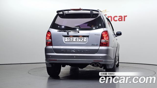 Ssangyong Rexton 2WD RX6 Deluxe — пробег 183 654 км — фото 4 из 5