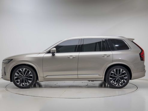 Volvo XC90 B6 Ultra Bright — пробег 2 769 км — фото 3 из 5