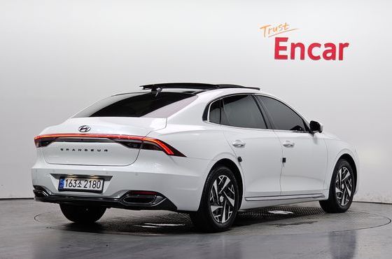Hyundai Grandeur Le Blanc — пробег 30 049 км — фото 2 из 5