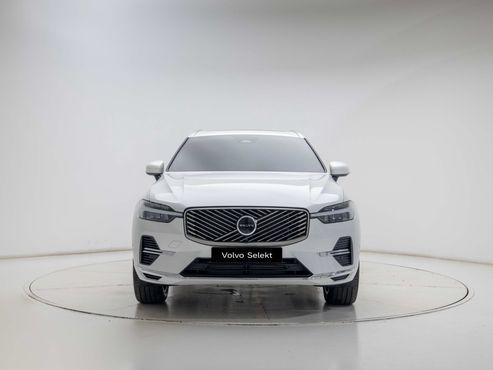 Volvo XC60 T8 Ultra Bright — пробег 3 736 км — фото 3 из 5