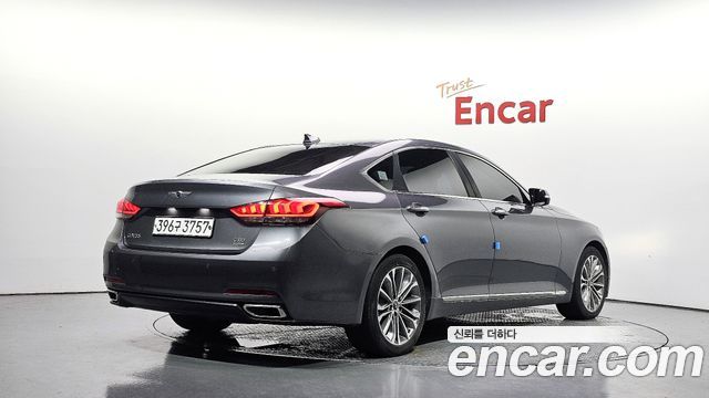 Hyundai Genesis из Кореи Encar