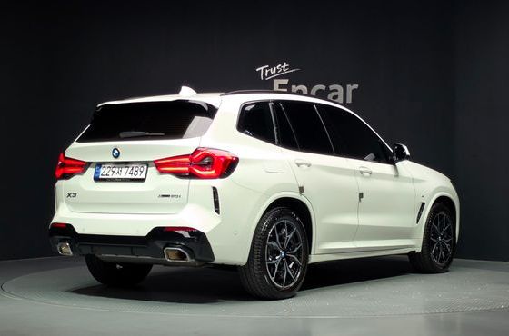BMW X3 xDrive 20i M Sport — пробег 13 112 км — фото 2 из 5