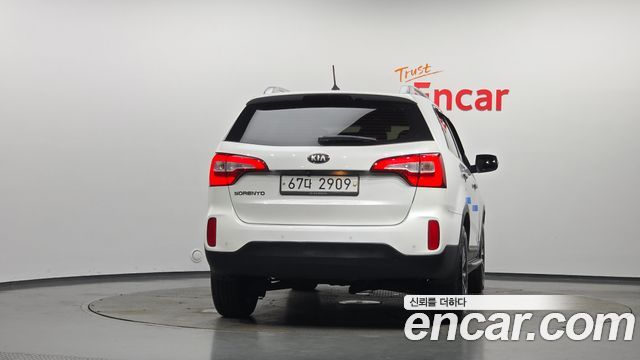 Kia Sorento Diesel 2.0 4WD TLX Special — пробег 123 818 км — фото 4 из 5