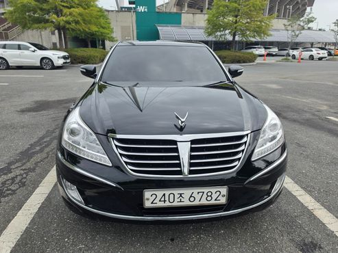 Hyundai Equus VS380 PRIME VIP PACK — пробег 176 457 км — фото 1 из 5